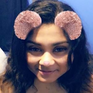 Meet your Posher, Selina